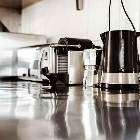 Rafi Vendeghaz Apartment