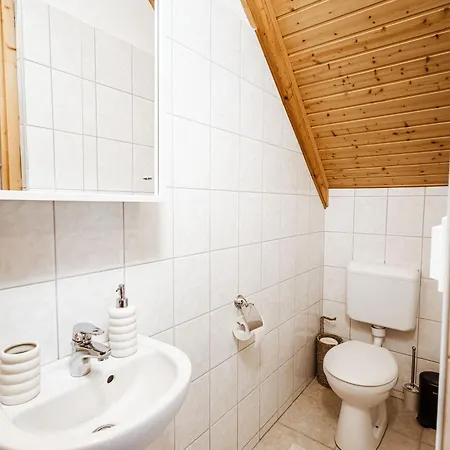 Apartment Rafi Vendeghaz Badacsonytomaj