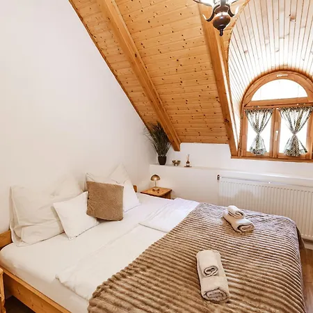 Rafi Vendeghaz * Badacsonytomaj